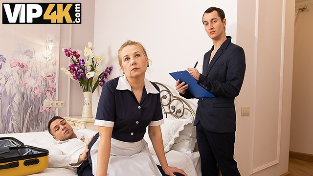Room Service with a Twist - Full XXX Movies | ePornHIT.