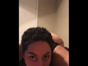 Pregnant Ebony Milf gives Mindblowing Head