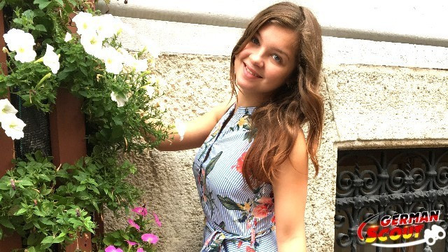 18 Jahre Renata ANAL Gefickt Bei Casting - Full XXX Movies | ePornHIT.