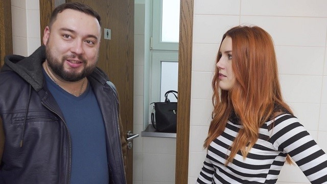 Il Fidanzato non è Contrario Al Sesso Della Sua Fidanzata e Del Suo Ricco Sconosciuto - Full XXX Movies | ePornHIT.