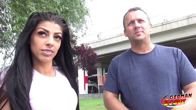 EXTREM SKINNY COLLEGE TEEN SEDUCE TO FUCK AT STREET CASTING - Full XXX Movies | ePornHIT.