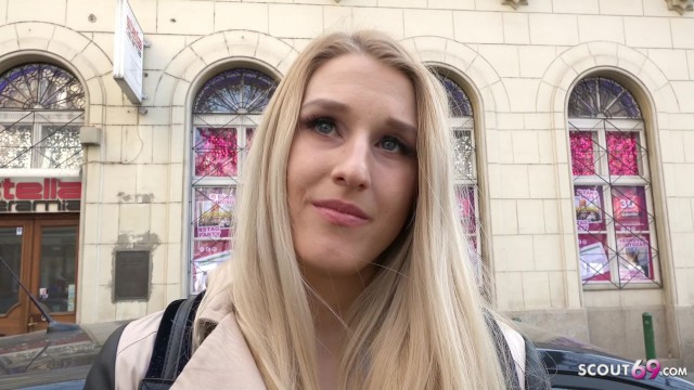 TEEN DIANE SEDUCE TO ANAL FUCK AFTER COLLEGE AT CASTING - Full XXX Movies | ePornHIT.