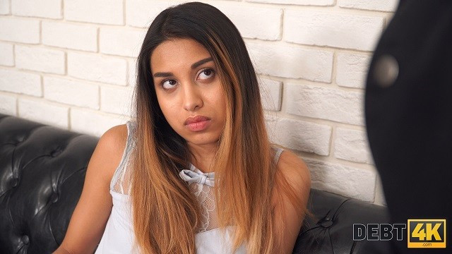 Le modèle Topnotch Madalyn Figueroa avec des formes maigres - Full XXX Movies | ePornHIT.