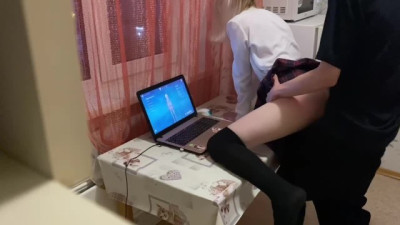 Не дал поиграть в комп после учебы